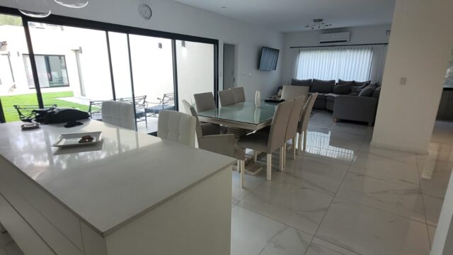 WhatsApp Image 2024-01-10 at 18.43.06