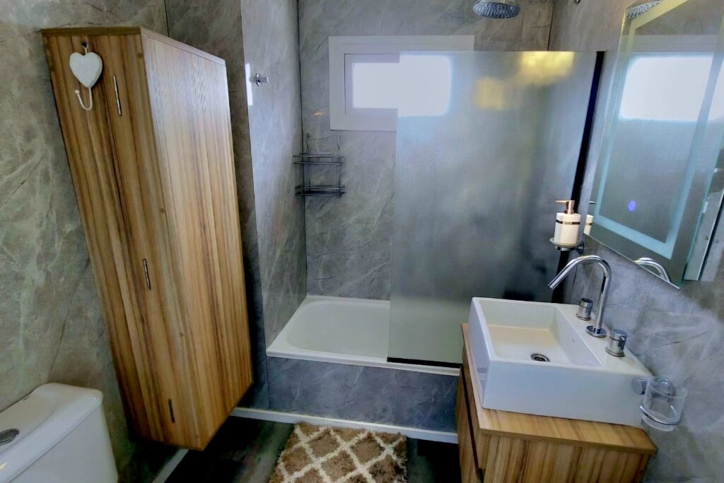 Screenshot_20260422_180933_Samsung Internet