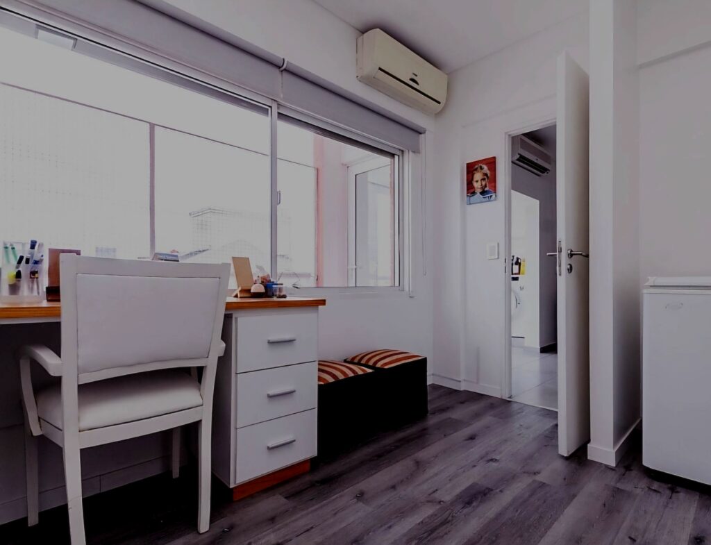 Screenshot_20260422_181101_Samsung Internet